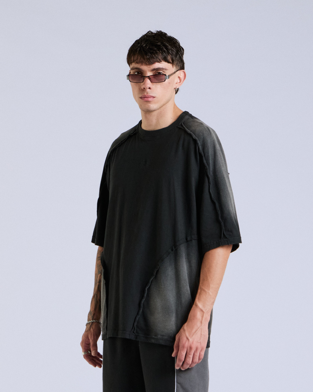 kabra-web77-02-b015ed16e46004940817411853958485-1024-1024