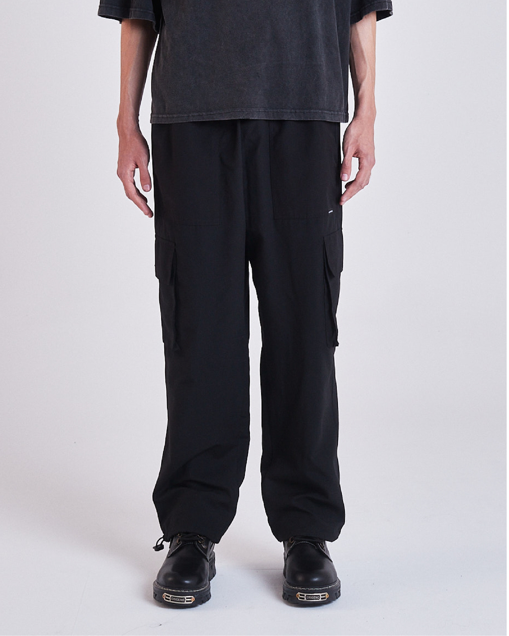 mutar_mesa-de-trabajo-1-2d701b6a931408825217116589780195-1024-1024