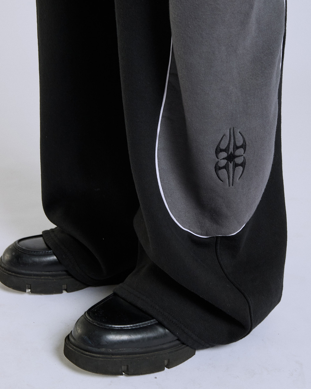 pant3-c0d794cdbe354602f117419175717043-1024-1024